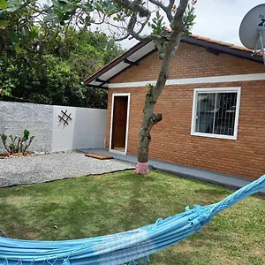 Casa Em Florianópolis, Rio Vermelho De 2 Quartos Bem Localizada Casa de Férias